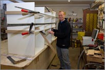 Der Bau des Korpus vom Küchenblock