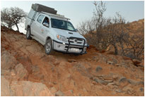 Wenn man doch auf dem Foto nur sehen könnte, wie steil es wirklich ist..., Van Zyls Pass Namibia