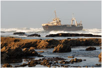 Auch noch heutzutage laufen immer wieder Schiffe an der Küste Namibias auf Grund, Swakopmund [Namibia]
