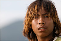 Stolzer "Kapitän" eines Longtail Bootes - Koh Lipe / Thailand