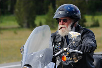 Uriger Harley Fahrer | Yellowstone N.P. | Wyoming