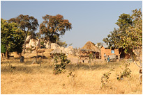 Einfache Behausung am Straßenrand | Sambia