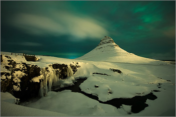 Kirkjufell auf Snaefellsnes im Winter